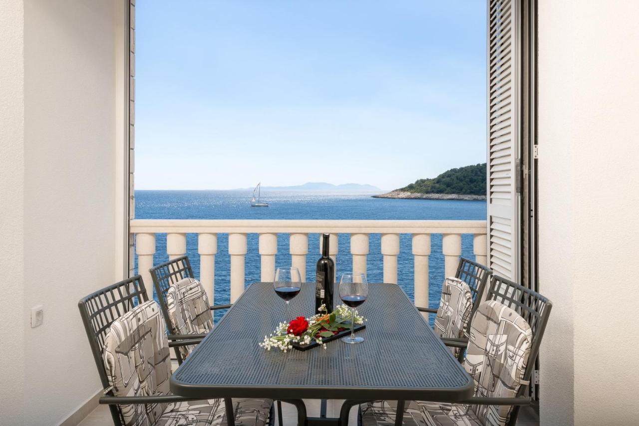 Luxury Bellavista Amazing Sea Holidays With Private Beach & Parking Milna  Eksteriør bilde