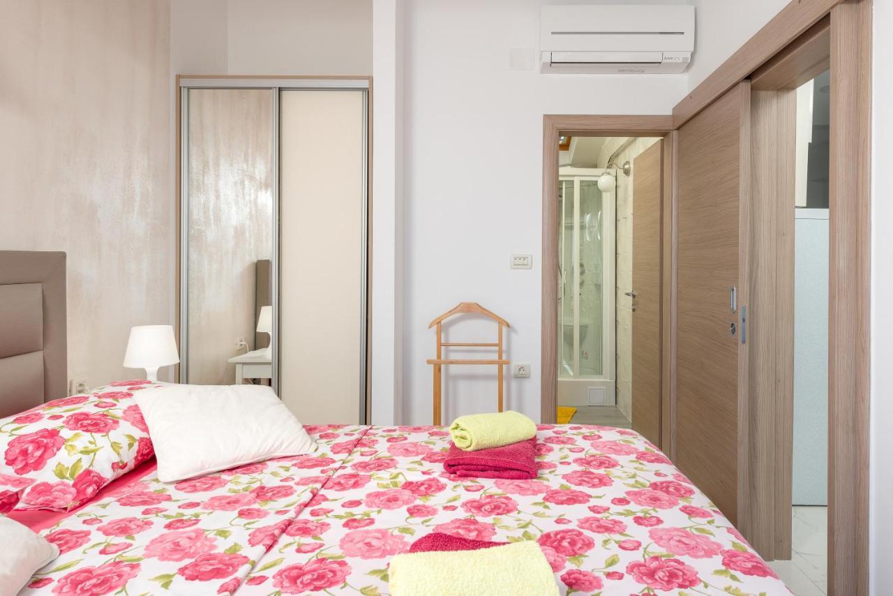Luxury Bellavista Amazing Sea Holidays With Private Beach & Parking Milna  Eksteriør bilde