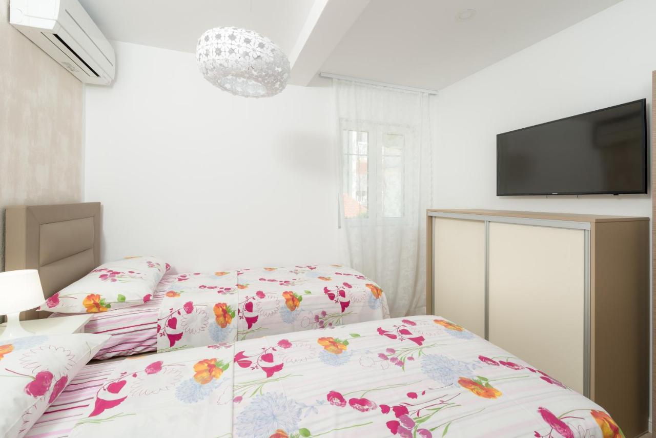 Luxury Bellavista Amazing Sea Holidays With Private Beach & Parking Milna  Eksteriør bilde