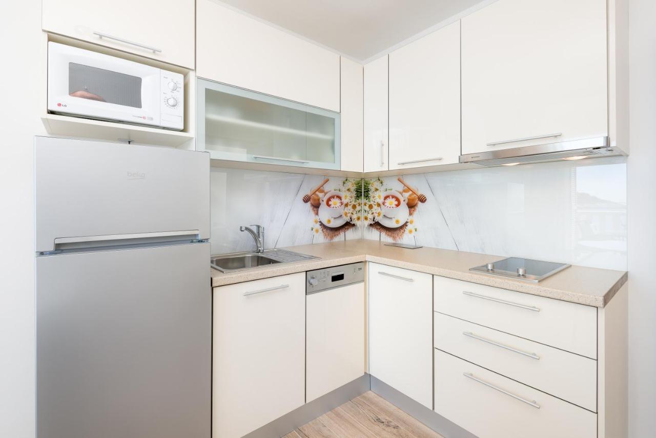 Luxury Bellavista Amazing Sea Holidays With Private Beach & Parking Milna  Eksteriør bilde