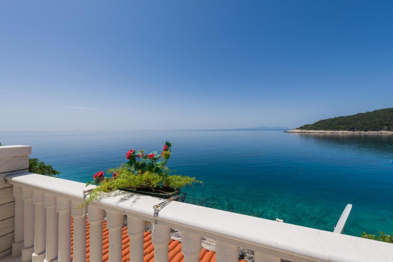 Luxury Bellavista Amazing Sea Holidays With Private Beach & Parking Milna  Eksteriør bilde