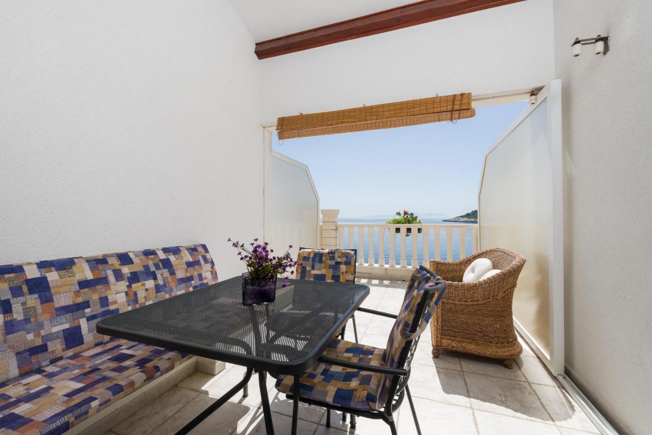 Luxury Bellavista Amazing Sea Holidays With Private Beach & Parking Milna  Eksteriør bilde