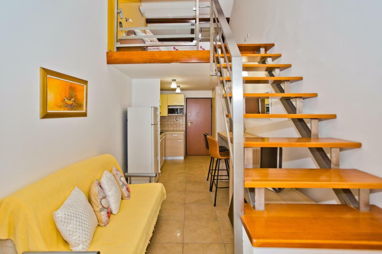 Luxury Bellavista Amazing Sea Holidays With Private Beach & Parking Milna  Eksteriør bilde