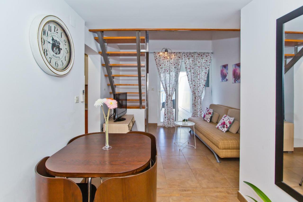 Luxury Bellavista Amazing Sea Holidays With Private Beach & Parking Milna  Eksteriør bilde